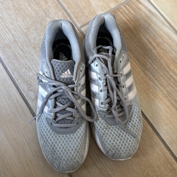 Women’s Adidas Adiprene running shoes 8 - Picture 2 of 5